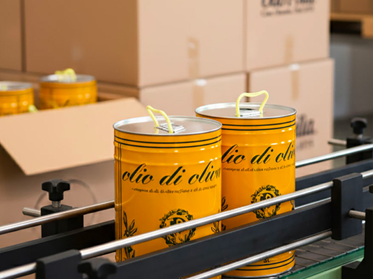 Oleificio Polla Nicolò - Preparazione delle Latte